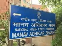 तमिलनाडु स्कूल वैन हादसा : एनएचआरसी ने लिया संज्ञान, रेलवे और राज्य सरकार से मांगी रिपोर्ट