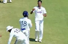 How Did Tanush Kotian and Anshul Kamboj Achieve Six Wickets Before Lunch on Day 3?