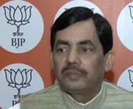 तेजस्वी यादव से उम्मीद ही क्या की जा सकती है : शाहनवाज हुसैन