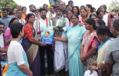 Telangana CM launches distribution of one crore sarees