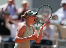 Amanda Anisimova withdraws from Singapore Open with left wrist injury