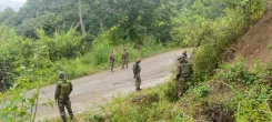 Manipur hill districts tense as clashes kill 9, CM urges peace