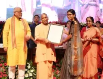 थारू जनजाति की बेटियों का चयन निष्पक्ष प्रक्रिया का जीवंत उदाहरण : मुख्यमंत्री योगी