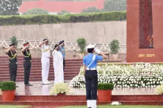 Kargil Vijay Diwas 2025: President Murmu honours 1999 war heroes on 27th anniversary