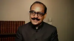 थिएटर के लिए रुपए जुटा सकें इसलिए फिल्मों में काम करते थे उत्पल दत्त, कुछ ऐसे सुधारी हिंदी 