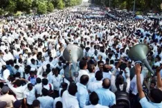 Will TN Secondary Grade Teachers Protest on Dec 26 Over Pay Discrepancy?