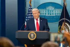 How Did Trump Defend Tariffs and Propose $2,000 Dividends?