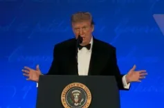 Trump says he's 'given up' on traditional press at White House Correspondents' Dinner