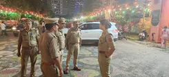 क्या त्योहारों से पहले पुलिस अलर्ट मोड में है? सेक्टर-142 क्षेत्र में फ्लैग मार्च और सुरक्षा समीक्षा