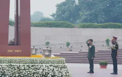 क्या यूएई के सैन्य कमांडर का भारत दौरा, भारतीय सेना ने दी 'ऑपरेशन सिंदूर' की जानकारी?