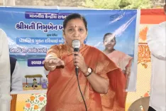 What Did the Union Minister Launch in Gujarat's Bhavnagar?