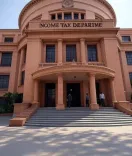 क्या उन्नाव के अकरमपुर औद्योगिक क्षेत्र में आयकर विभाग की छापेमारी ने हड़कंप मचाया?