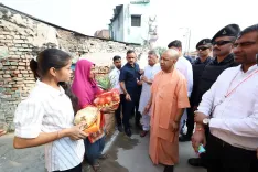 How Did UP CM Yogi Bring Diwali Joy to Slum Residents in Ayodhya?