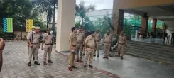 यूपी पीईटी 2026: ग्रेटर नोएडा में परीक्षा केंद्रों का पुलिस निरीक्षण, सतर्कता के सख्त निर्देश