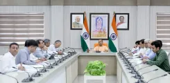 क्या यूपी सरकार ने इन्वेस्ट यूपी के पुनर्गठन को मंजूरी दी है?