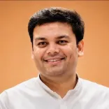 यूपी में 61 शिक्षकों को राज्य अध्यापक पुरस्कार-2025, बेसिक शिक्षा विभाग ने जारी की पूरी सूची