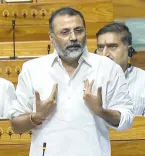 क्या यूपीए सरकार ने 8 लाख करोड़ की टैक्स छूट देकर गरीबों को लूटा?