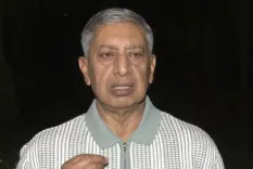 पीएम मोदी के काफिले में कटौती पर पूर्व डीजीपी बोले — पहल सराहनीय, सुरक्षा से समझौता नहीं