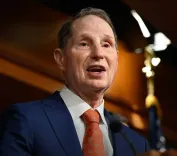 US lawmakers push to ban work with China, Russia spy agencies