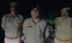 गाजीपुर मुठभेड़: नाबालिग अपहरण का ₹50,000 इनामी संजय बिन्द गिरफ्तार, पैर में लगी गोली