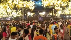 How is Vadodara Celebrating Garba During Navratri?