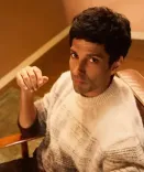 वैश्विक सिनेमा में धूम मचाने के लिए फरहान अख्तर तैयार, 'बीटल्स' बायोपिक में निभाएंगे रविशंकर का किरदार