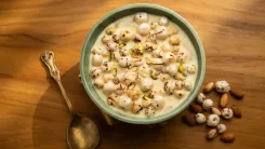 मखाना और दूध का संयोजन: वजन नियंत्रण और हड्डियों के लिए लाभकारी