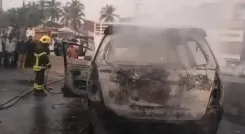 क्या वसई में इनोव्हा-बाइक टक्कर के बाद लगी भीषण आग ने बड़े हादसे को टाला?