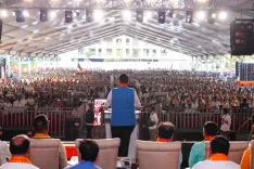 क्या फडणवीस ने हितेंद्र ठाकुर पर बड़ा हमला किया?