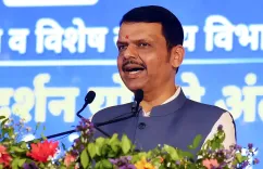 फडणवीस का उद्धव पर तंज: 'शिवसेना की रिजीम चेंज नहीं रोक पाए, देश की क्या रोकेंगे'