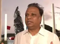 वीर सावरकर ने अपने साहस से पूरे देश को प्रेरित किया: आशीष शेलार