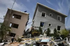 Venezuela earthquake aid: 12+ countries deploy rescue teams after 920 deaths