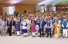 What Major Investments Were Announced at Vibrant Gujarat?