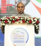 राजनाथ सिंह का वडोदरा में ऐलान: रक्षा उत्पादन ₹1.78 लाख करोड़ पर, क्षेत्रीय उद्योग 'विकसित भारत' की रीढ़