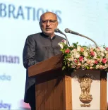 VP Radhakrishnan launches Arivukoodam Research Park, urges institutions to go global