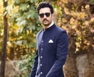 Is Vicky Kaushal Impressed by Anupam Kher’s Dance on Tauba Tauba?