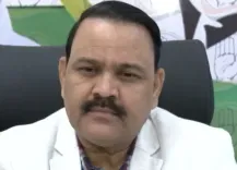 क्या राहुल गांधी को विदेश जाने के लिए किसी से इजाजत लेने की जरूरत नहीं है?