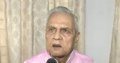 सीईसी ज्ञानेश कुमार पर विपक्षी प्रदर्शन: NDA नेताओं का पलटवार, SP ने माँगा इस्तीफा