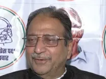 प्रियंका गांधी के 'गोमूत्र विशेषज्ञ' बयान पर नसीम सिद्दीकी बोले — 'विज्ञान तथ्यों पर चलता है, अंधविश्वास पर नहीं'