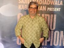 How Did Vishal Bhardwaj Persuade Farida Jalal to Use Profanity in O Romeo?