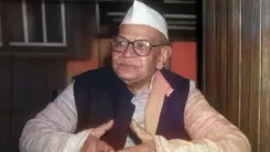 विष्णु प्रभाकर जयंती विशेष : हिंदी साहित्य के जरिए ‘अर्द्धनारीश्वर’ का पाठ पढ़ाने वाले ‘आवारा मसीहा’