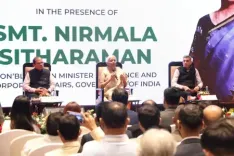 वित्त मंत्री सीतारमण ने शिलांग में उद्योग हितधारकों के साथ संवाद सत्र में लिया भाग, शीर्ष महिला करदाताओं को किया सम्मानित