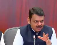 'वोटबैंक के लिए गढ़ा हिंदू आतंकवाद शब्द, अब साजिश बेनकाब', फडणवीस का कांग्रेस पर हमला