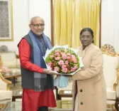 Did VP Radhakrishnan Meet President Murmu to Share New Year Greetings?