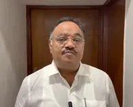 पश्चिम बंगाल में यूसीसी बिल: 4 पत्नी और 14 बच्चों पर रोक, समिक भट्टाचार्य ने एक्स पर किया बड़ा खुलासा