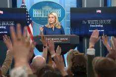 व्हाइट हाउस का स्पष्ट कहना: ईरान पर समुद्री प्रतिबंध पूरी तरह लागू, सीजफायर का अनुरोध असत्य