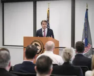 ट्रंप प्रशासन के अधिकारी थे निशाने पर — व्हाइट हाउस डिनर हमले पर कार्यवाहक AG का बड़ा खुलासा