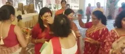 How Do Women Celebrate ‘Sindoor Khela’ on Vijayadashami?