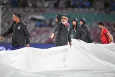 Women's WC: Rain delays toss and start of play in India v South Africa final