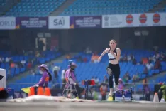 Can Zileide and Fatma Defeat Long Jump Legend Karolina?